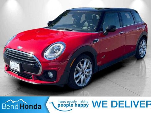 Used 2017 MINI Cooper Clubman ALL4 AWD/4WD image 1