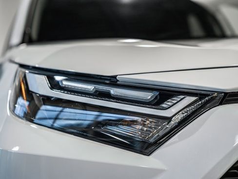 New 2025 Toyota RAV4 XLE image 7