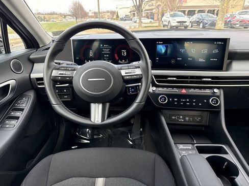 Certified 2025 Hyundai Sonata SEL image 22