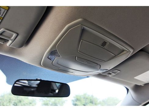 Used 2019 Ford Escape SE FWD image 25