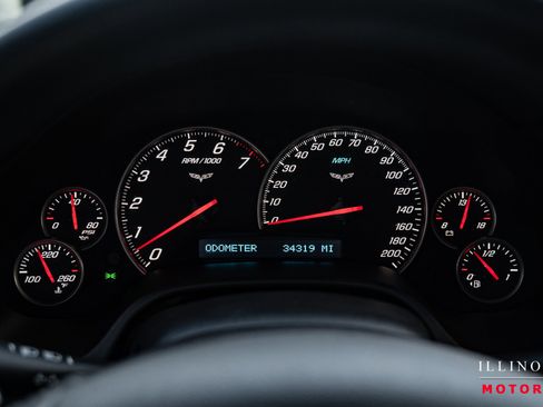 Used 2012 Chevrolet Corvette Coupe image 16