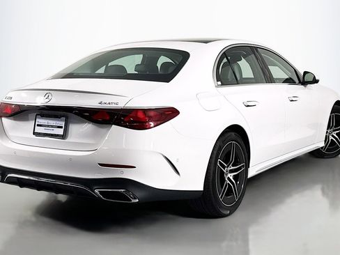 New 2026 Mercedes-Benz E 350 4MATIC Sedan image 11