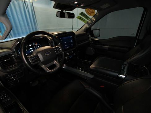 Used 2021 Ford F150 Lariat image 2