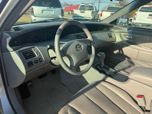 Used 2003 Toyota Avalon XL image 10