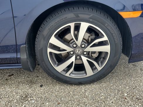 Used 2021 Honda Odyssey Touring image 13