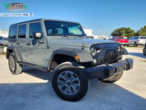 Used 2014 Jeep Wrangler Unlimited Rubicon w/ Connectivity Group image 1
