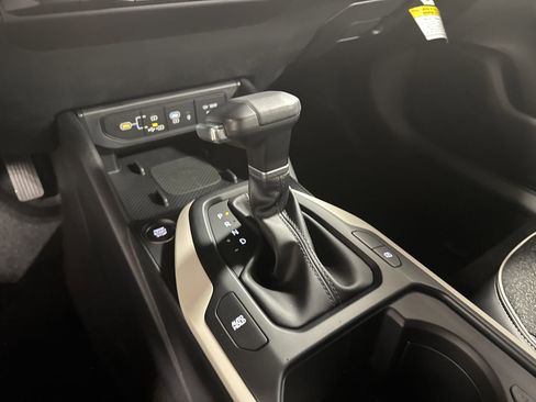 New 2025 Kia K4 GT-Line image 25