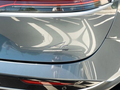 Used 2024 Lucid Air Touring AWD/4WD image 16