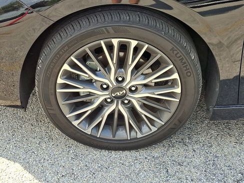 Used 2024 Kia Forte GT-Line FWD image 8