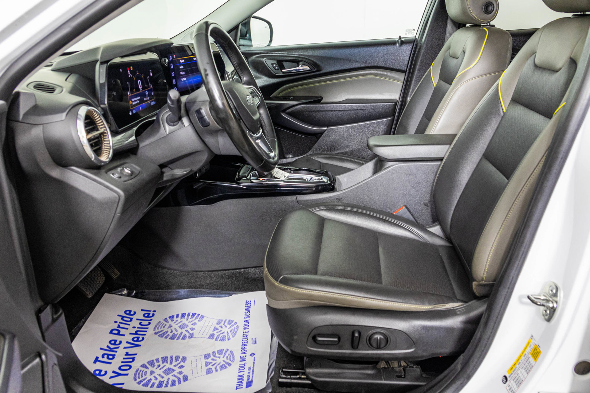 Used 2024 Chevrolet Trax ACTIV w/ Driver Confidence Package FWD image 22