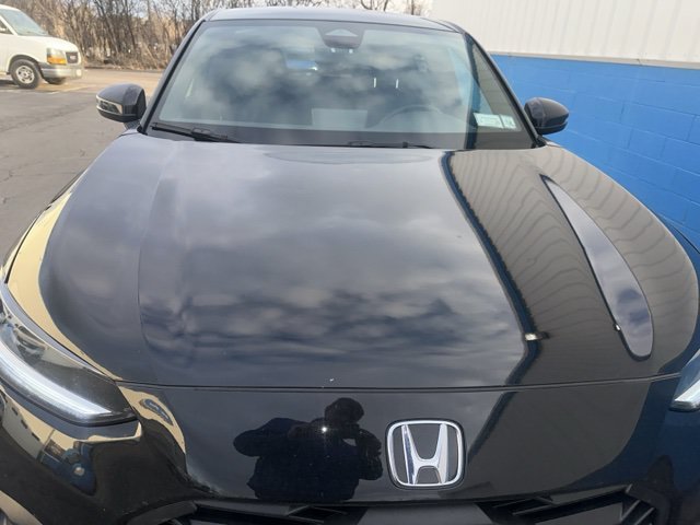 Used 2025 Honda HR-V Sport image 3
