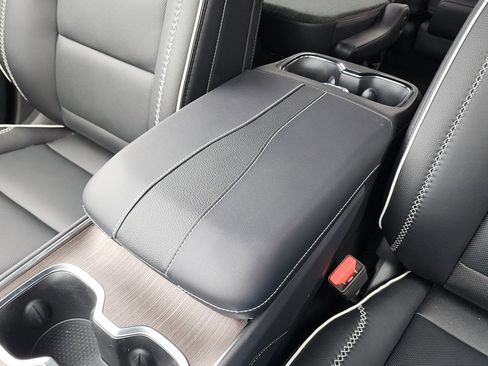 New 2026 GMC Acadia Denali image 35