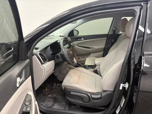 Used 2019 Hyundai Tucson SE FWD image 9