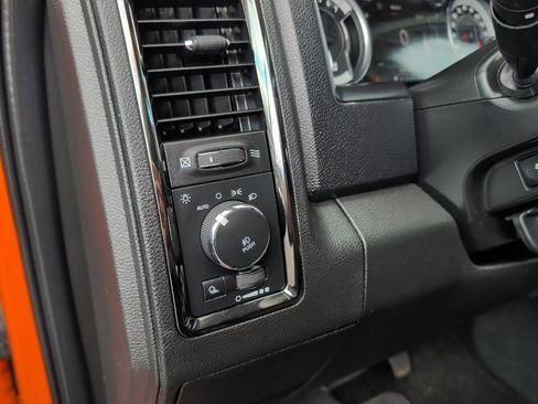 Used 2017 RAM 1500 Sport w/ Ignition Orange Sport Package AWD/4WD image 22