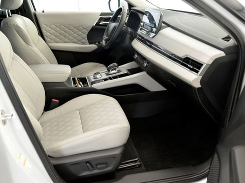 Used 2022 Mitsubishi Outlander SEL image 28