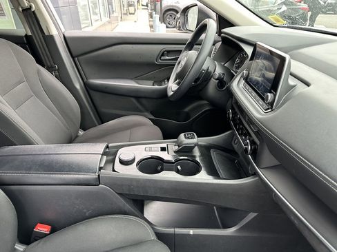 Certified 2024 Nissan Rogue S AWD/4WD image 29