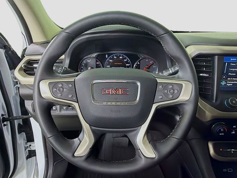 Used 2023 GMC Acadia Denali w/ Denali Ultimate Package image 14
