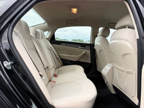 Used 2018 Hyundai Sonata SEL FWD image 18