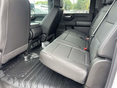 New 2025 GMC Sierra 3500 Pro w/ Convenience Package