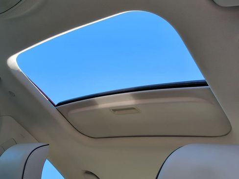 Used 2017 Ford Fusion Energi Platinum image 20