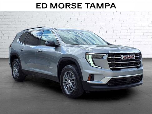 Used 2025 GMC Acadia Elevation FWD image 5