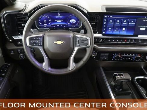 Used 2025 Chevrolet Silverado 1500 LTZ w/ Technology Package image 28