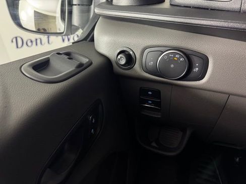New 2026 Ford Transit 250 148 Medium Roof w/ Load Area Protection Package image 18
