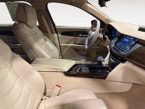 Used 2018 Cadillac CT6 Platinum AWD/4WD image 16