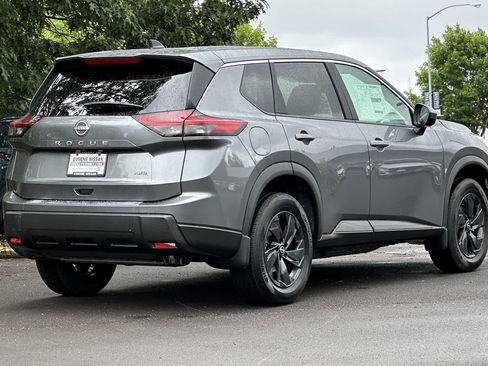 New 2026 Nissan Rogue SV AWD/4WD image 2