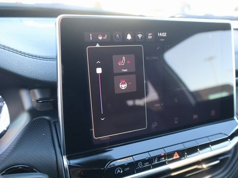 New 2026 Jeep Compass Latitude image 7