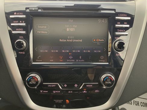Used 2020 Nissan Murano SL w/ Moonroof Package AWD/4WD image 19