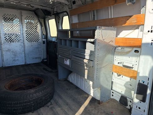 Used 2016 Ford Transit 250 Base w/ Exterior Upgrade Package image 26