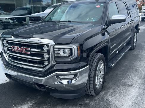 Used 2017 GMC Sierra 1500 SLT image 1