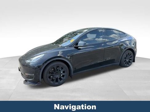 Used 2021 Tesla Model Y Long Range AWD/4WD image 2