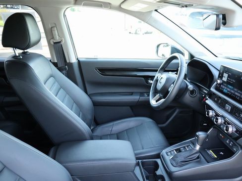 Used 2024 Honda CR-V EX-L image 8