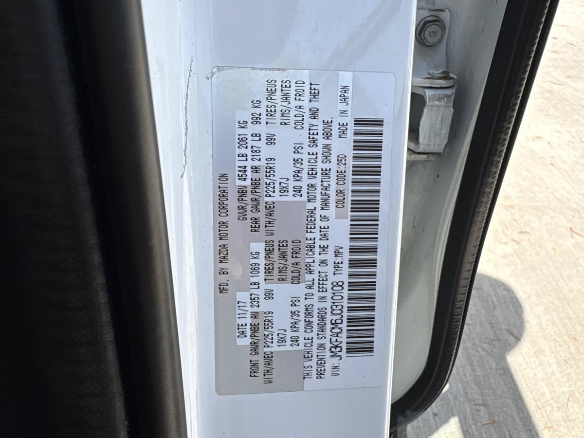 Used 2018 MAZDA CX-5 Touring w/ Preferred Equipment Package FWD image 29