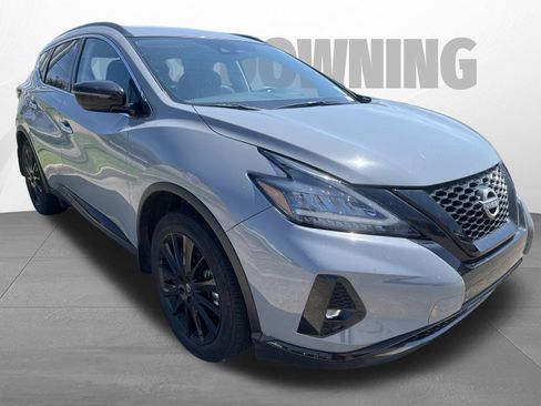 Used 2023 Nissan Murano SV w/ SV Midnight Edition Package FWD image 3