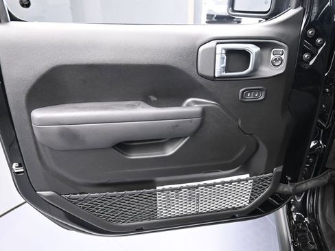 New 2026 Jeep Gladiator Willys image 12