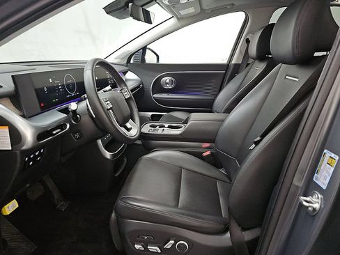 Used 2026 Hyundai Ioniq 9 Limited AWD/4WD image 7