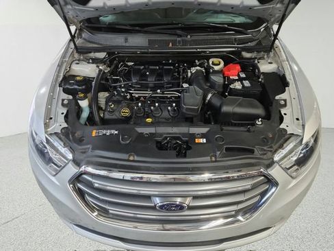 Used 2017 Ford Taurus SEL w/ Equipment Group 201A AWD/4WD image 32