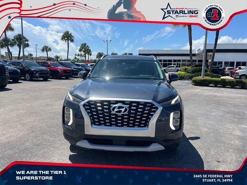 Used 2020 Hyundai Palisade SEL FWD image 2