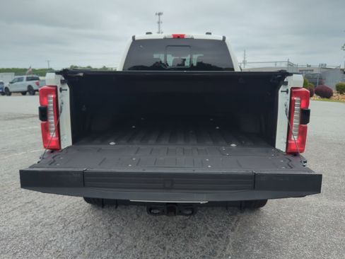 Certified 2023 Ford F250 Lariat w/ Chrome Package AWD/4WD image 11
