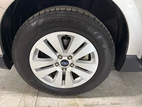Used 2017 Subaru Outback 2.5i Premium AWD/4WD image 68
