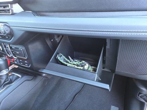 Used 2024 Jeep Wrangler Unlimited Rubicon w/ XTREMEE 35" Tire Package image 54