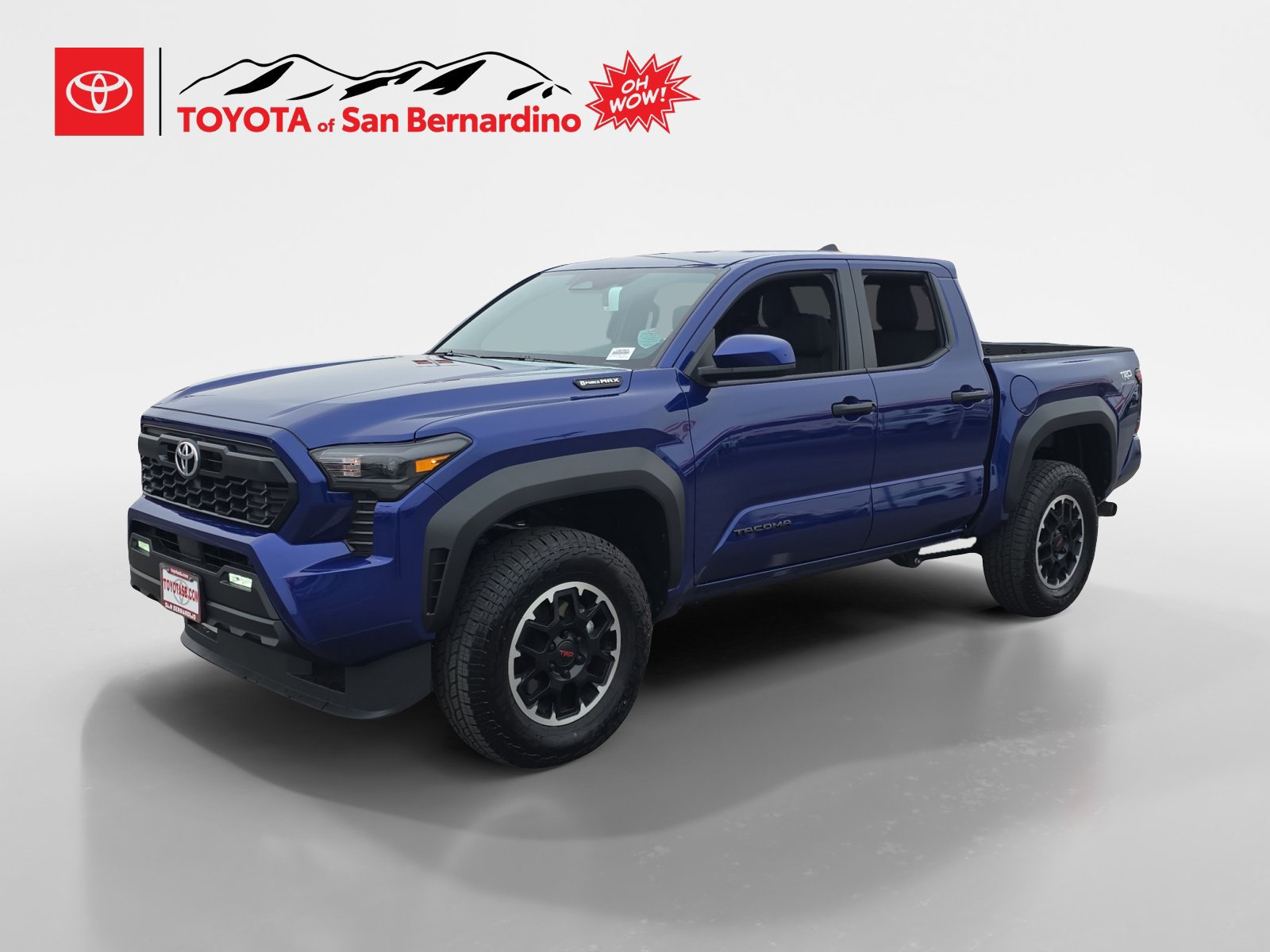Certified 2025 Toyota Tacoma TRD Off-Road AWD/4WD image 1