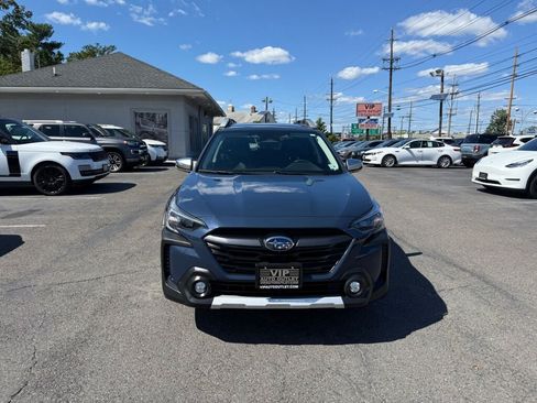 Used 2024 Subaru Outback Touring AWD/4WD image 2