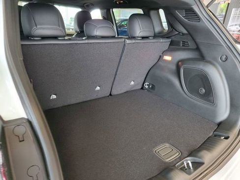 New 2025 Jeep Compass Limited w/ Sun & Sound Group image 19