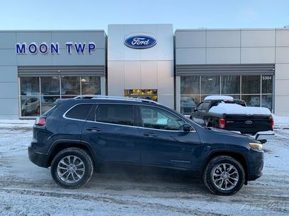 Used 2020 Jeep Cherokee Latitude Plus w/ Comfort/Convenience Group