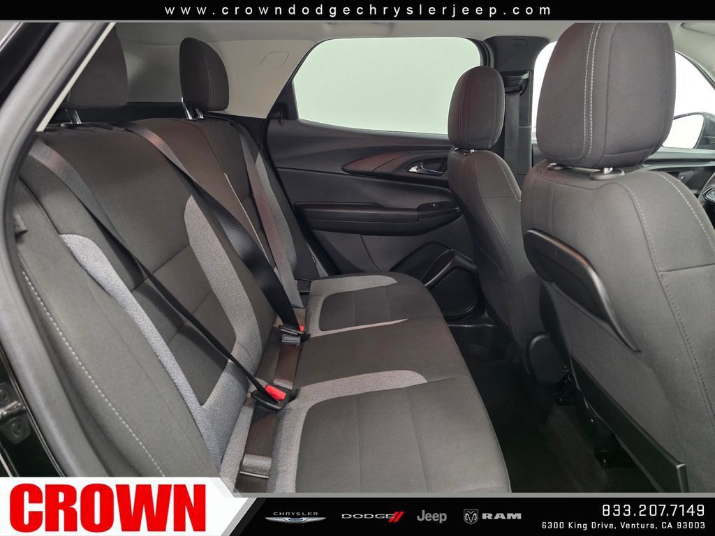 Used 2023 Chevrolet TrailBlazer LT FWD image 15