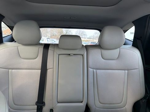 Used 2024 Hyundai Tucson Limited image 30